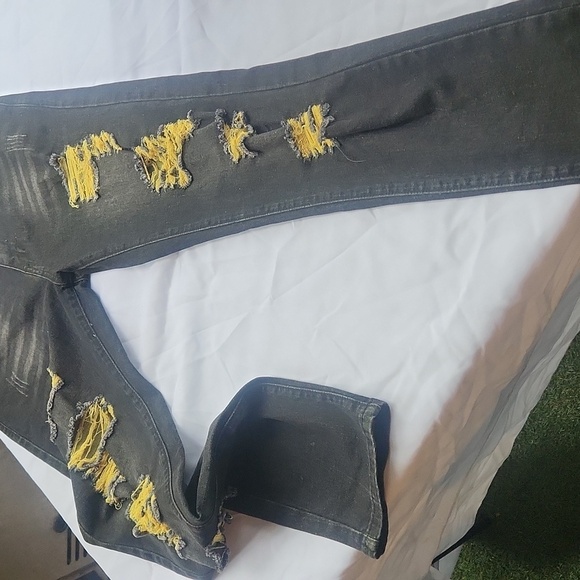 Distressed Black Jeans with Yellow Accents - Picture 3 of 5